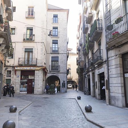 Апартаменты Bravissimo Cort Reial-1B Жирона Экстерьер фото