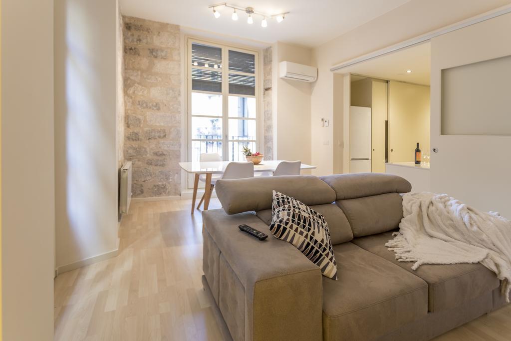 Апартаменты Bravissimo Cort Reial-1B Жирона Экстерьер фото