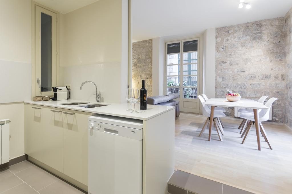 Апартаменты Bravissimo Cort Reial-1B Жирона Экстерьер фото