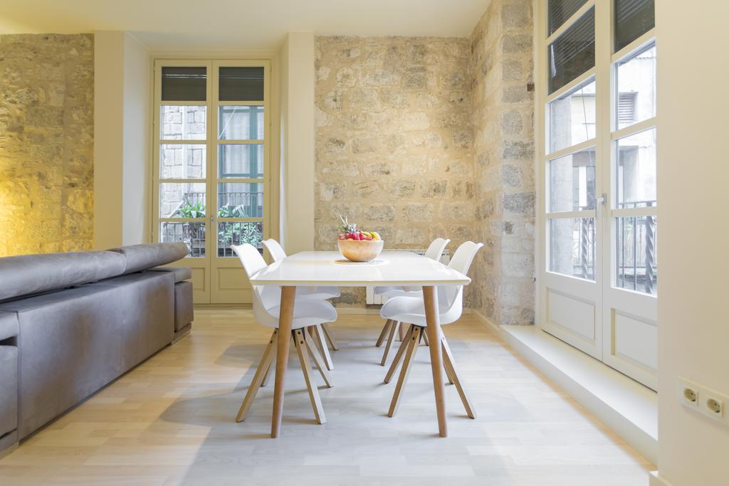 Апартаменты Bravissimo Cort Reial-1B Жирона Экстерьер фото