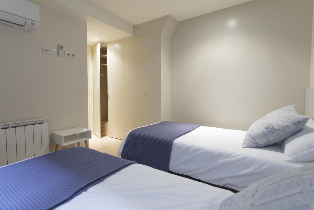 Апартаменты Bravissimo Cort Reial-1B Жирона Экстерьер фото